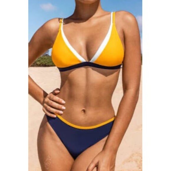 Cupshe Hidden Wonders V-Neck Triangle Yellow & Navy Colorblock Bikini Top With A - Picture 2 of 7